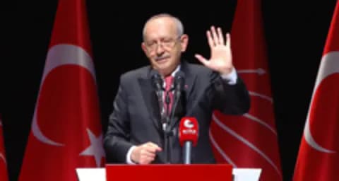 Kılıçdaroğlu'ndan CHP Genel Merkezi'nde Kritik Mesaj: 'Kirlilikten Arındıracağım' Kılıçdaroğlu'ndan CHP Genel Merkezi'nde Kritik Mesaj: 'Kirlilikten Arındıracağım'