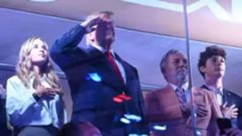 NBA Finallerinde Siyasi Gerginlik: Başkan Trump New York'ta Yuhalandı NBA Finallerinde Siyasi Gerginlik: Başkan Trump New York'ta Yuhalandı