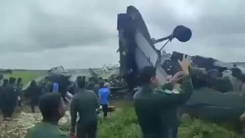 Hindistan Hava Kuvvetleri'nde Kaza: Antonov AN-32 Kırıma Uğradı Hindistan Hava Kuvvetleri'nde Kaza: Antonov AN-32 Kırıma Uğradı