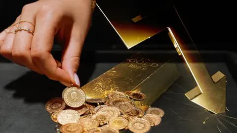 Altın ve Petrol Fiyatlarında Sert Düşüş: UBS'den Kritik Altın Tahmini Geldi Altın ve Petrol Fiyatlarında Sert Düşüş: UBS'den Kritik Altın Tahmini Geldi