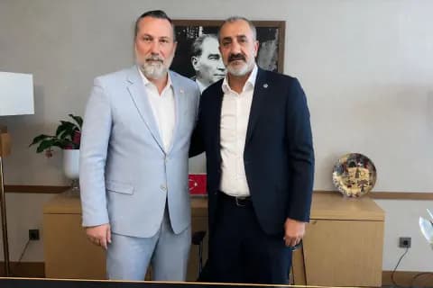 Yalova'da Siyaset ve İş Dünyası Buluştu: YTSO'da Kritik Ziyaret Yalova'da Siyaset ve İş Dünyası Buluştu: YTSO'da Kritik Ziyaret