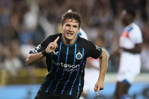 Premier Lig Şampiyonu Arsenal'in Yeni Hedefi: Christos Tzolis Premier Lig Şampiyonu Arsenal'in Yeni Hedefi: Christos Tzolis