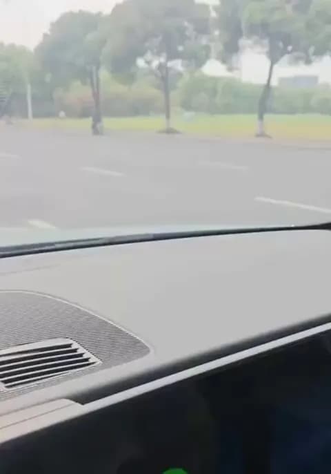 Çin'in Changzhou Kentinde Korkutan Helikopter Kazası Çin'in Changzhou Kentinde Korkutan Helikopter Kazası