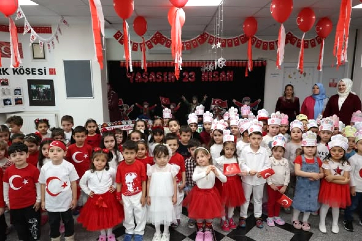 Pursaklar'da Minikler 23 Nisan Coşkusunu Yaşadı