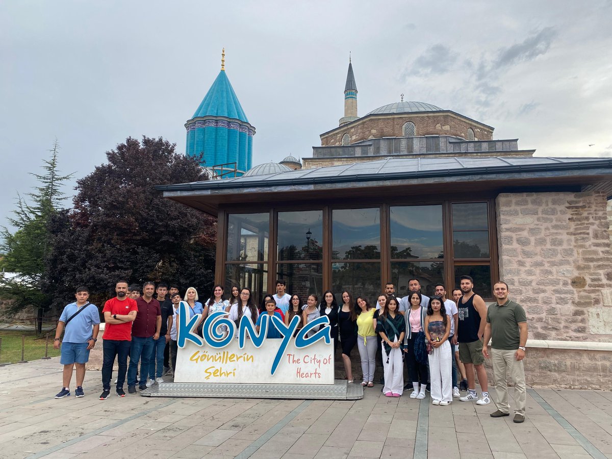 Alevi-Bektaşi Kültür ve Cemevi Başkanlığı Gençleri Bir Araya Getirdi