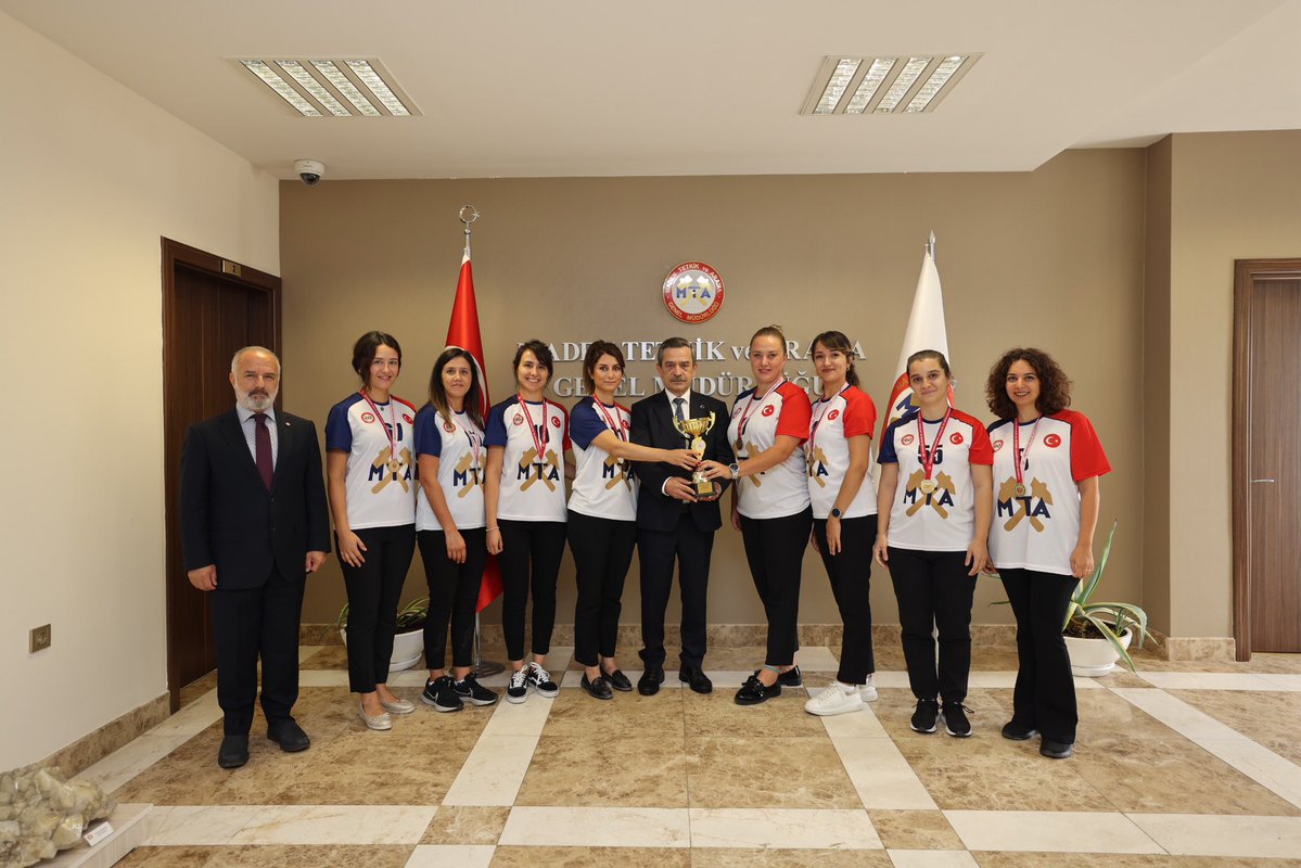 MTA Kadın Voleybol Takımı Başarı Elde Etti