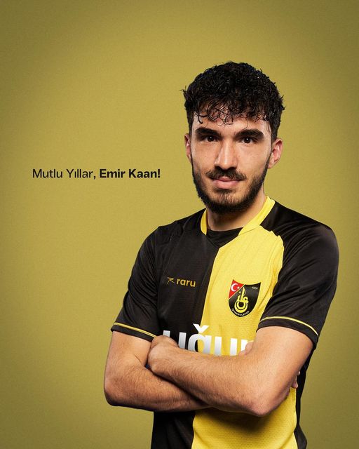 İstanbulspor Futbolcusu Emir Kaan Gültekin'in Doğum Gününü Kutladı