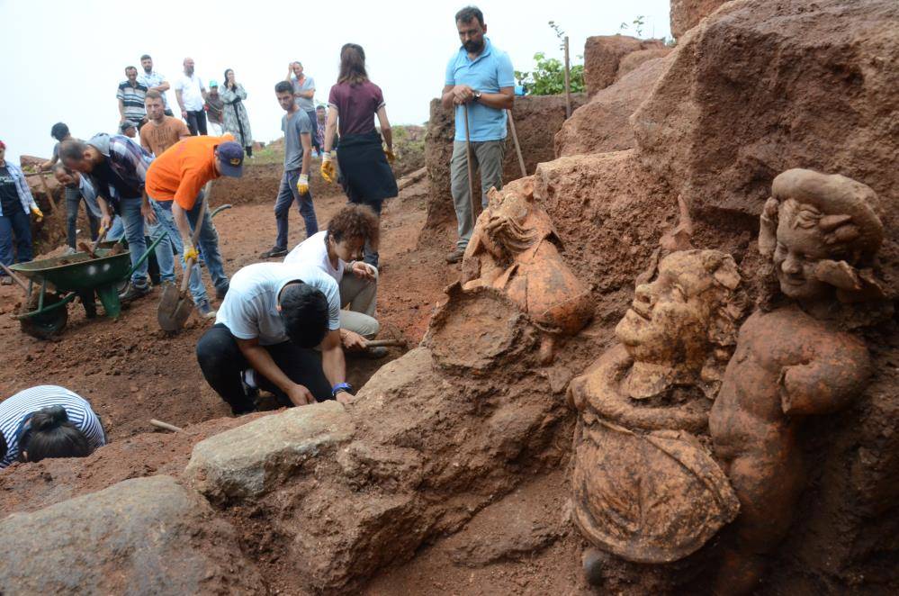 Tarih Fışkırdı: Ordu Kurul Kalesi’nde 2000 Eser Bulundu