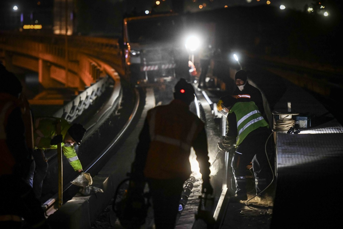 Ankara'da Metro Hatlarında Bakım Çalışmaları Sürüyor