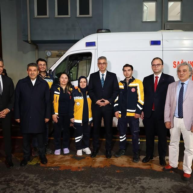 Sağlık Bakanı Prof. Dr. Kemal Memişoğlu, Acil Sağlık Hizmetleri İstasyonu'nu Ziyaret Etti