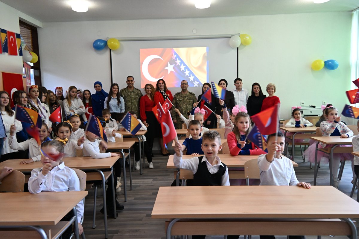 Bosna Hersek'te Türkçe Dil Dershanesi Açıldı